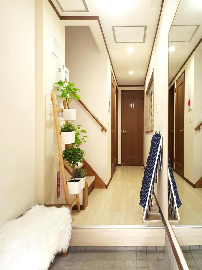 New!twelve People/ Shin Ookubo 6min/ Pocket Wifi Apartment