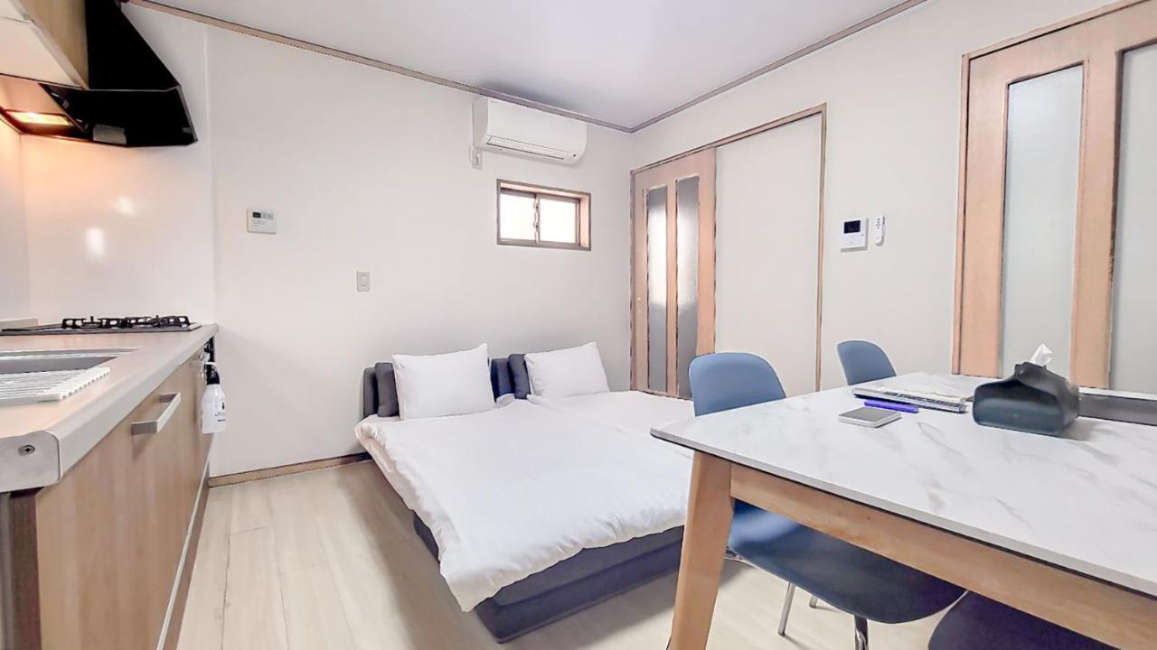 New!twelve People/ Shin Ookubo 6min/ Pocket Wifi Apartment