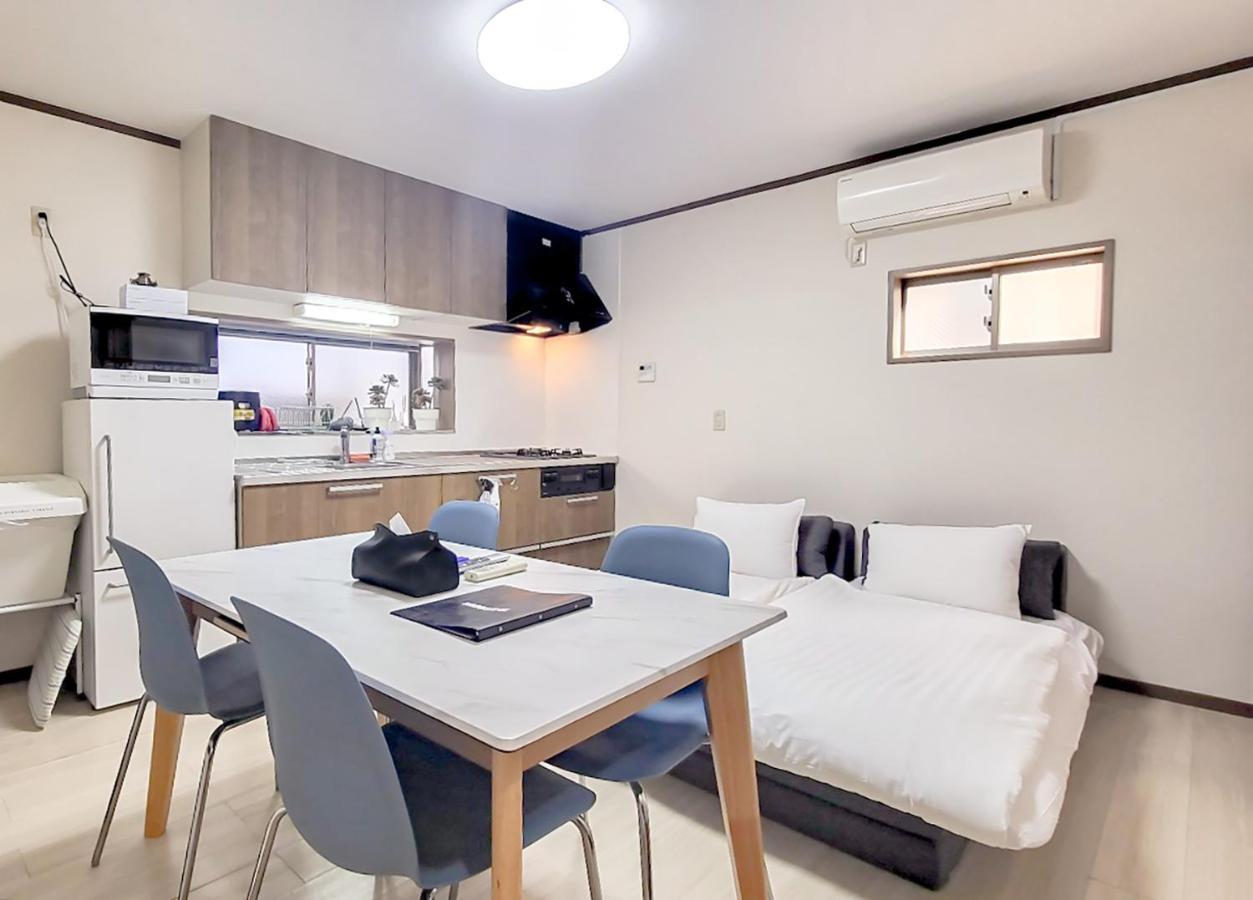 New!twelve People/ Shin Ookubo 6min/ Pocket Wifi Apartment
