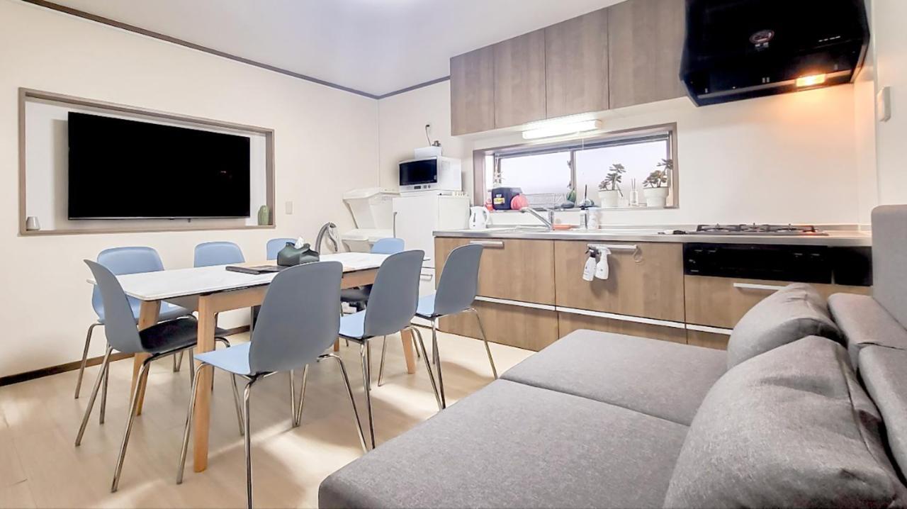 Apartment New!twelve People/ Shin Ookubo 6min/ Pocket Wifi *
