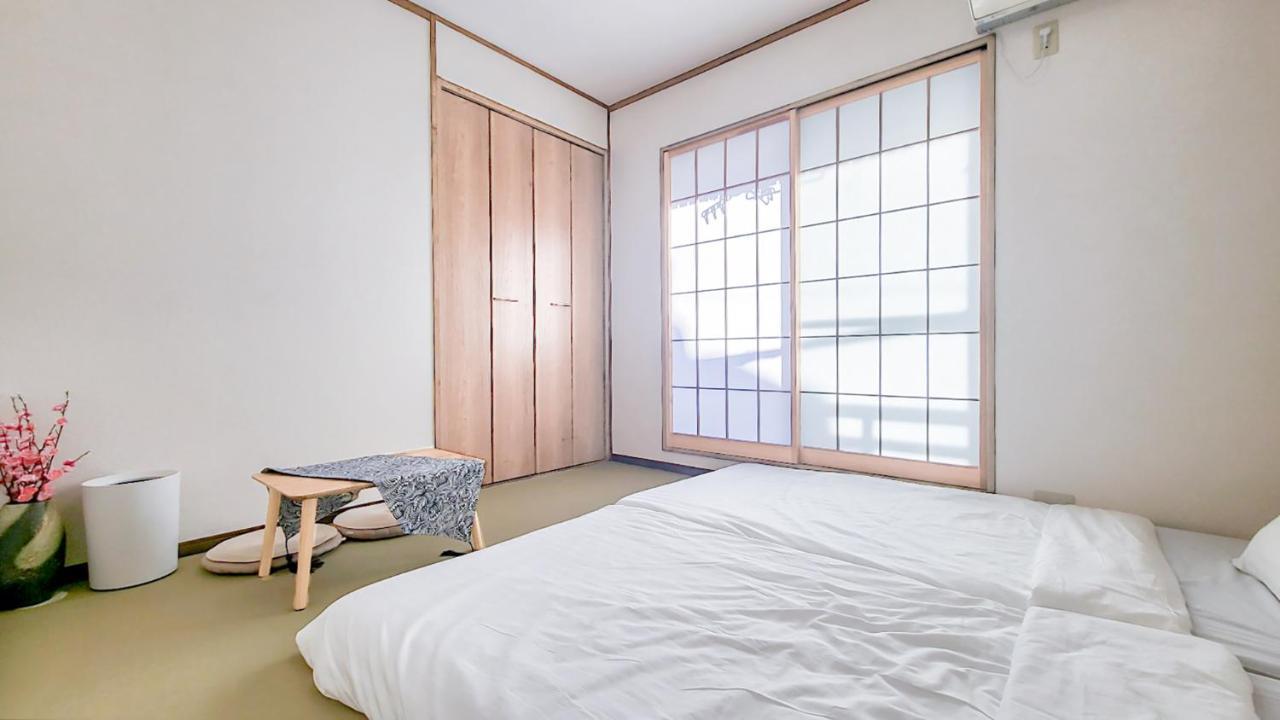 New!twelve People/ Shin Ookubo 6min/ Pocket Wifi *